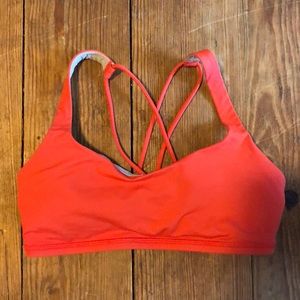 Lululemon sports bra - size 6
